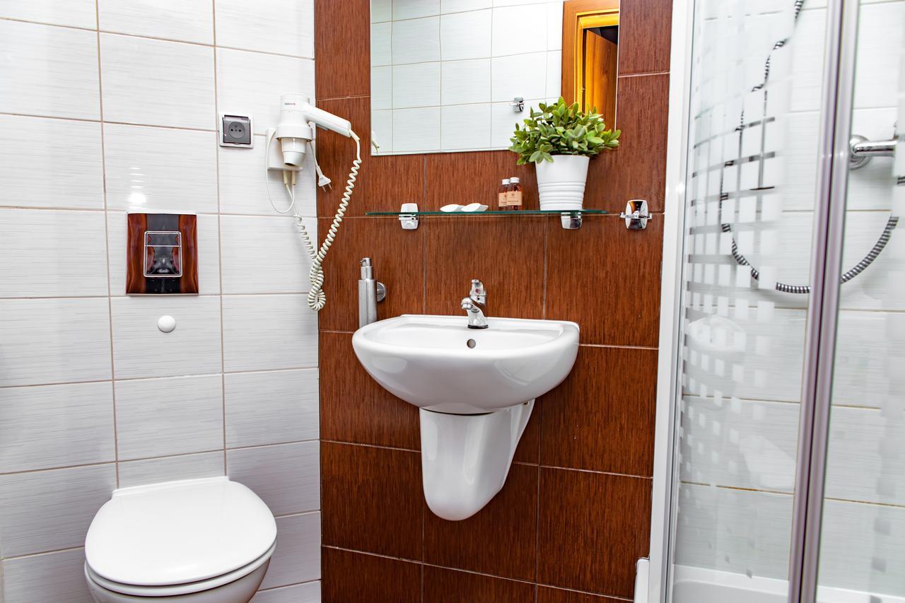 Apartamenty Promenada-Arka Kolobrzeg Ngoại thất bức ảnh