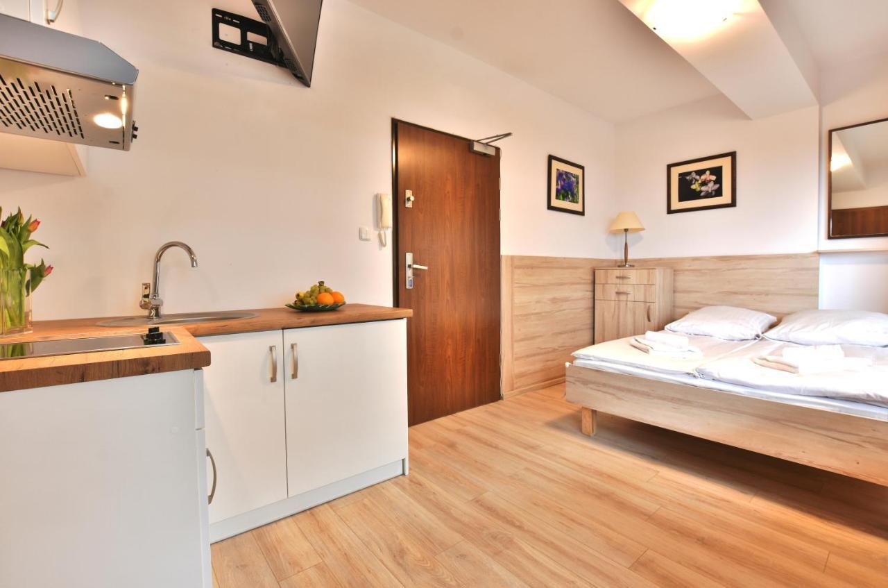 Apartamenty Promenada-Arka Kolobrzeg Ngoại thất bức ảnh